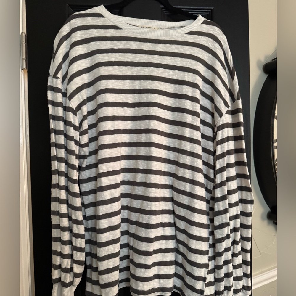 andthewhy long sleeve top